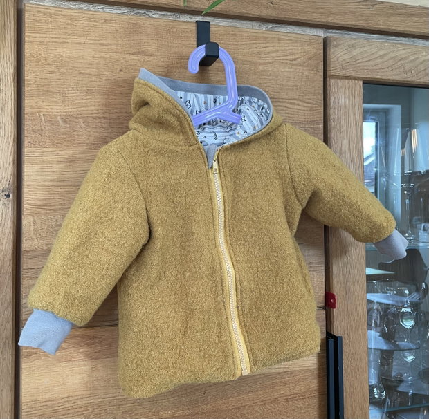 Walkjacke gelb, Schurrwolle