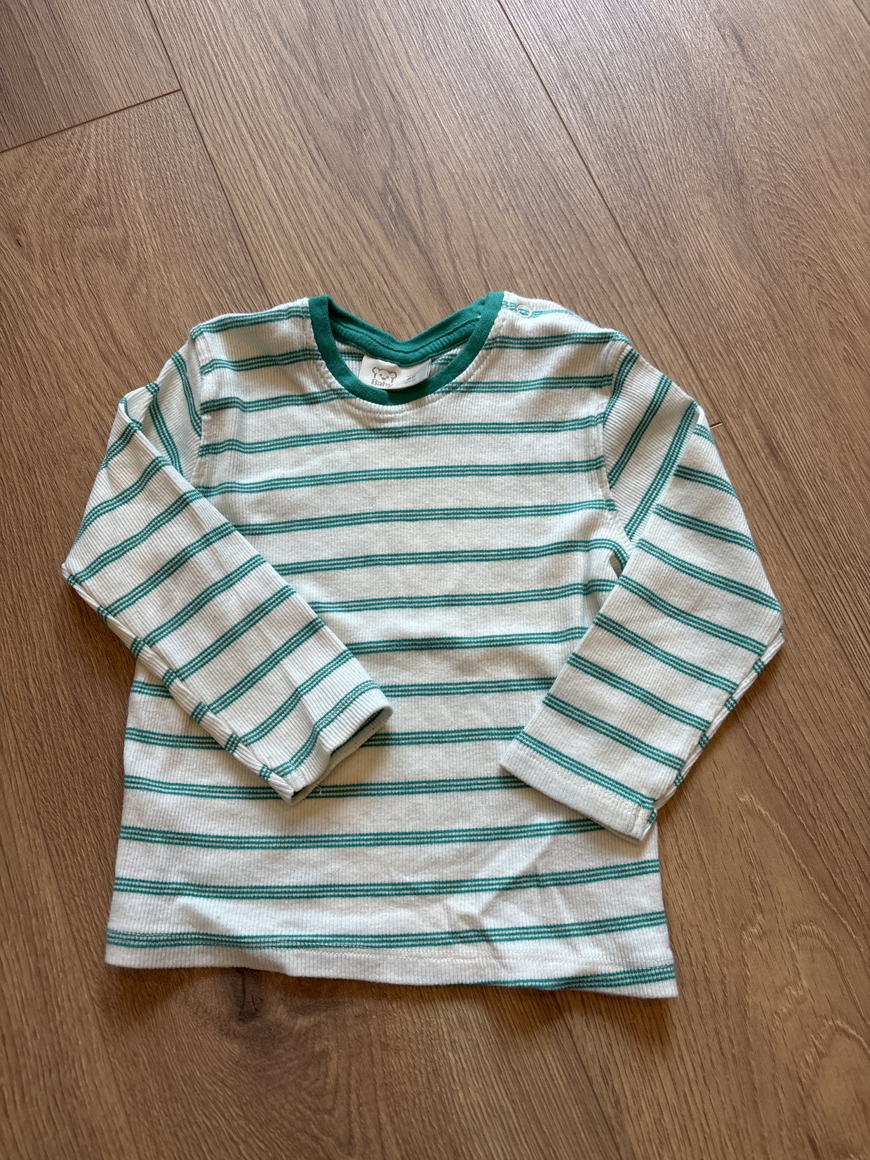 Langarmshirt grün gestreift 