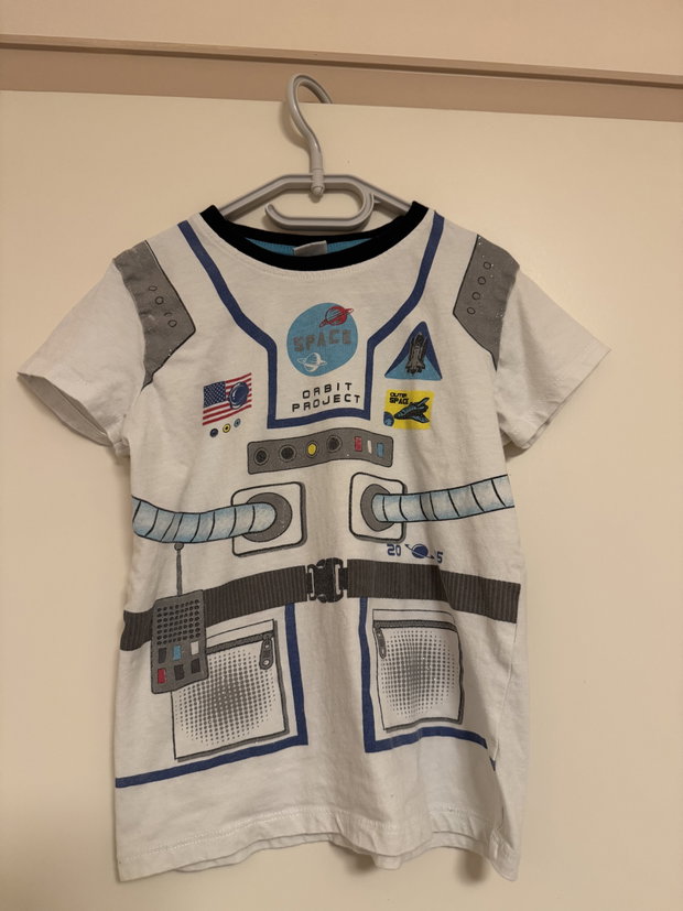 Weltraum T Shirt Gr. 116