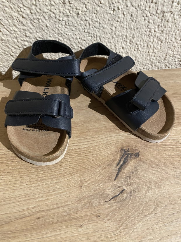 Sandalen Gr 25