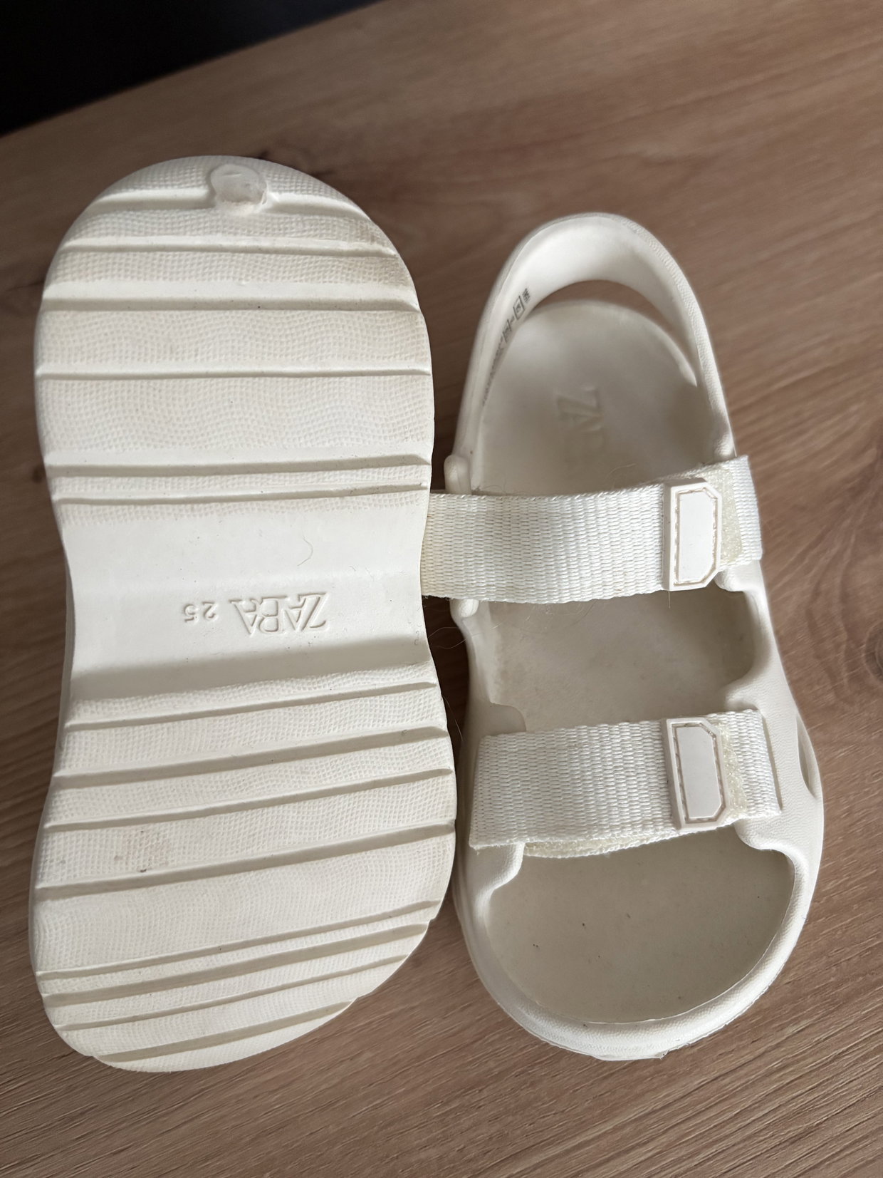 Sandalen Zara 