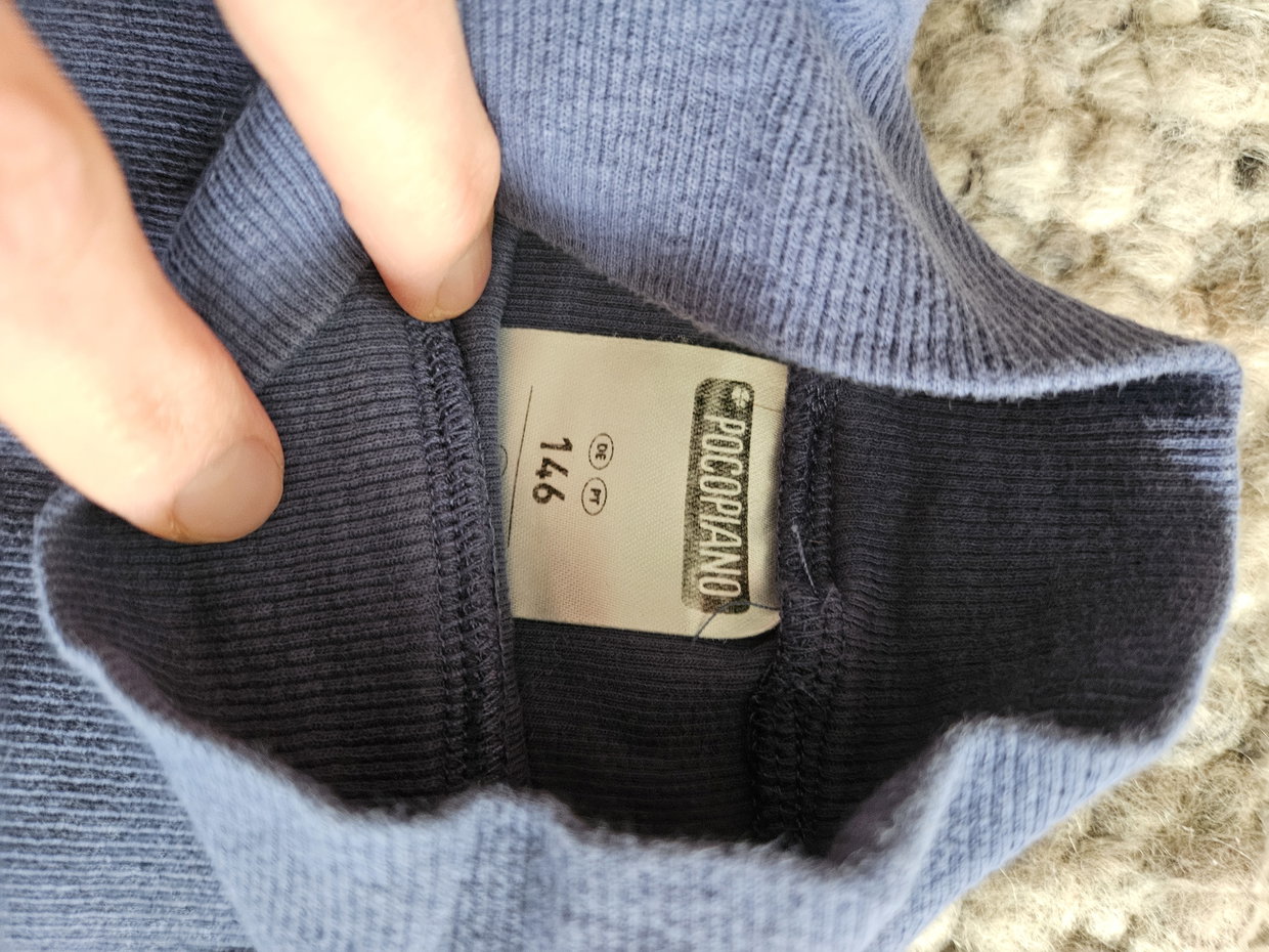 Langarmshirt blau ripp 152