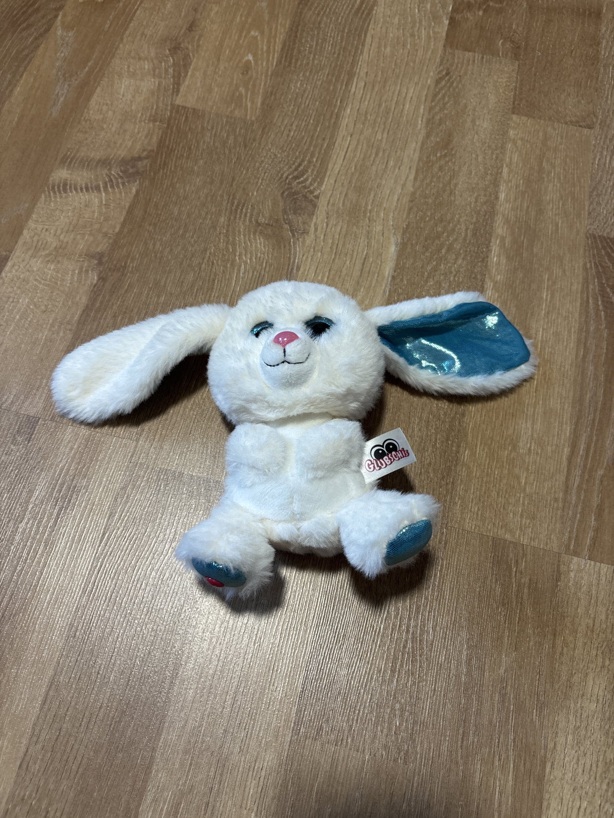 Glubschis Kuscheltier Hase 
