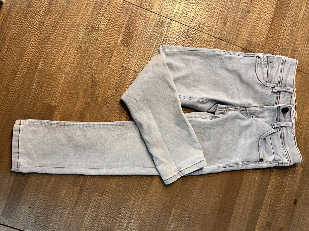 Jeans Gr. 122