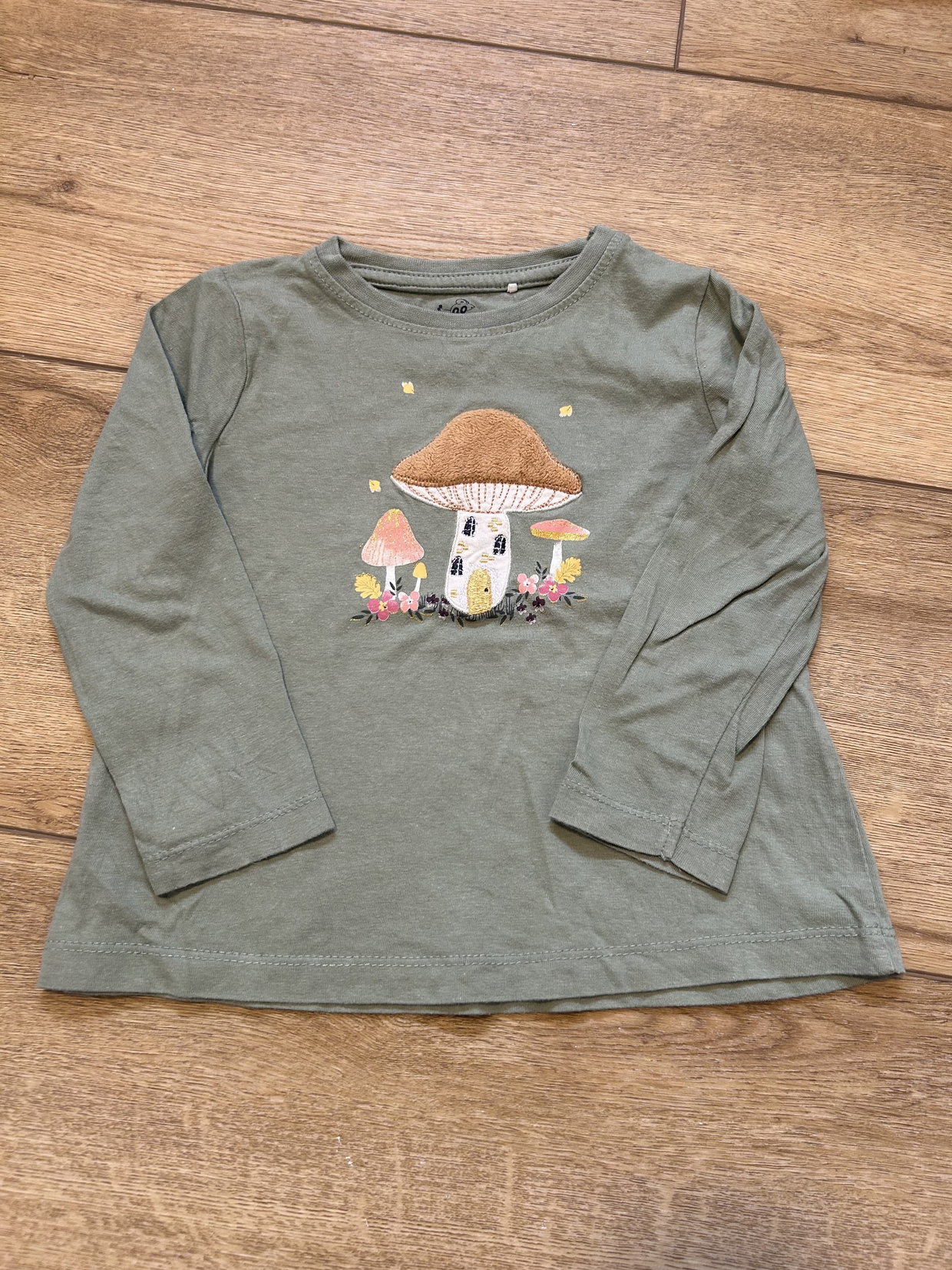 Langarmshirt grün Pilze 98