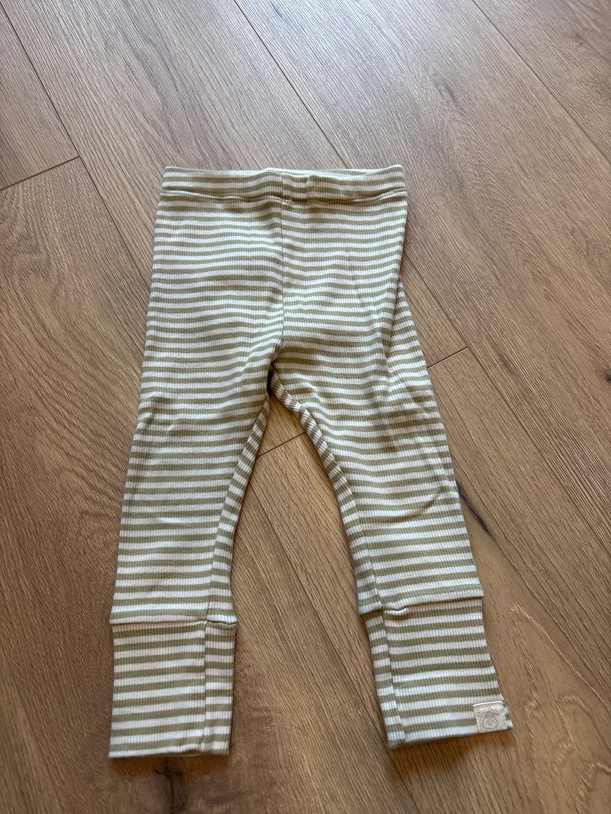 Leggings gestreift grün 