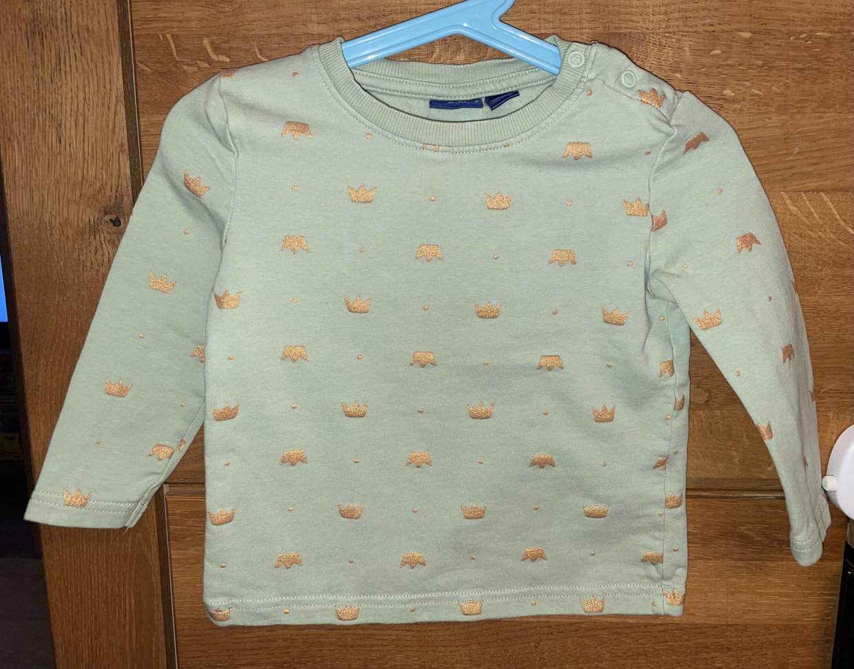 Pulli, grün mit Krone, Gr. 86/92
