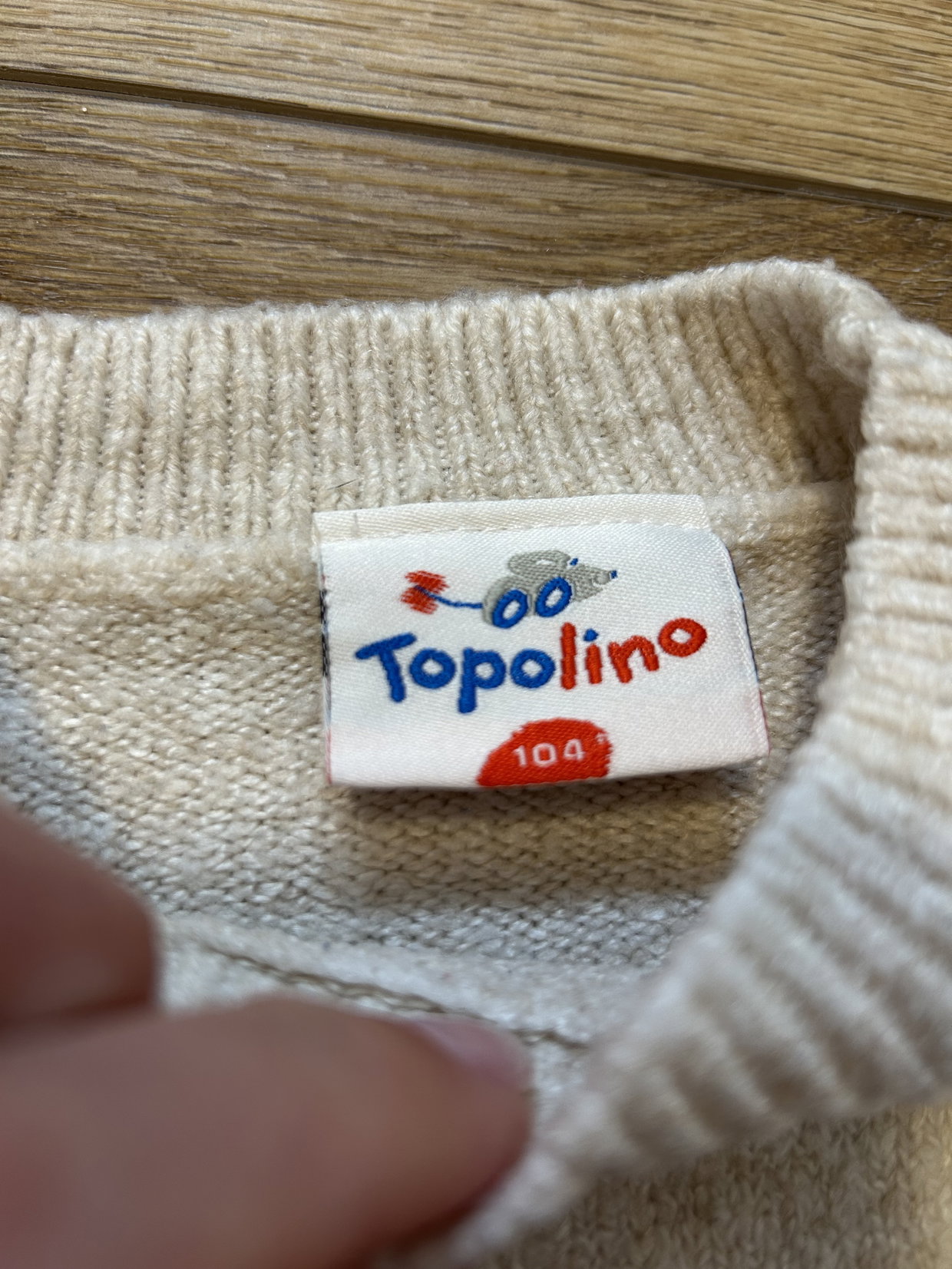 Pullover Regenbogen beige 104