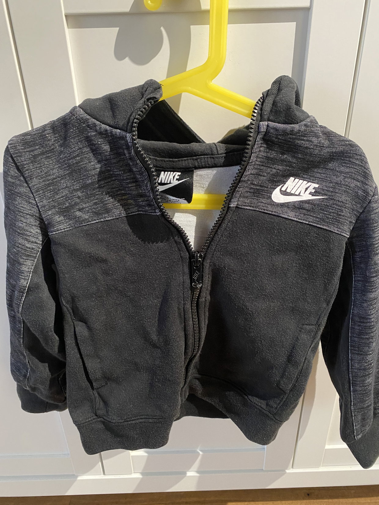 Nike Sweatjacke gr 92-98