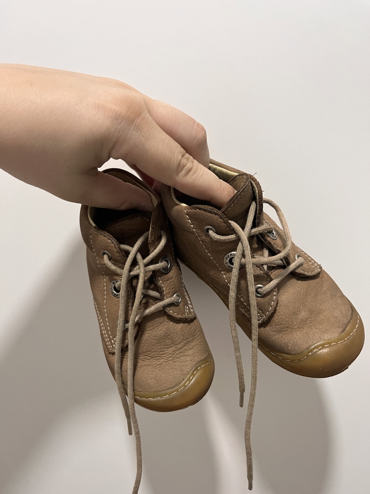 Pepino Schuhe 22
