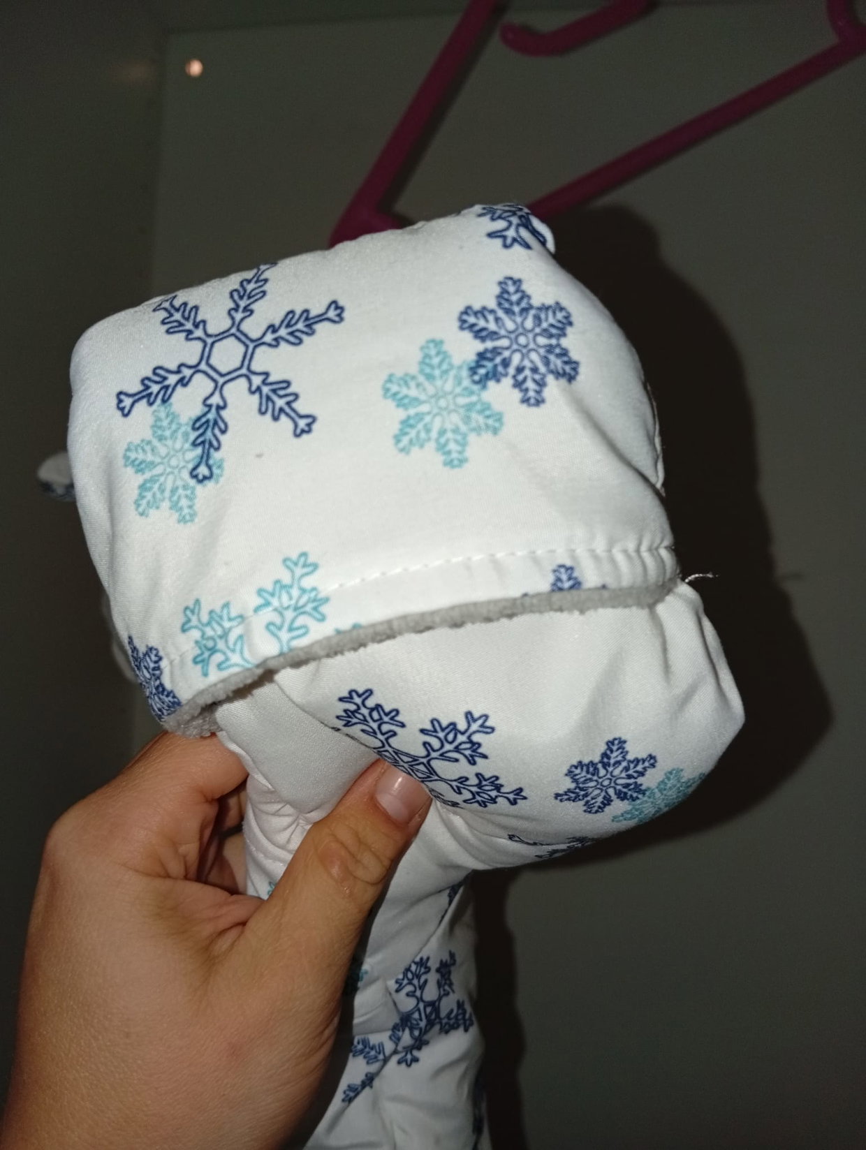 ❄️ Weißer Schneeanzug mit Schneeflocken – Gr. 62