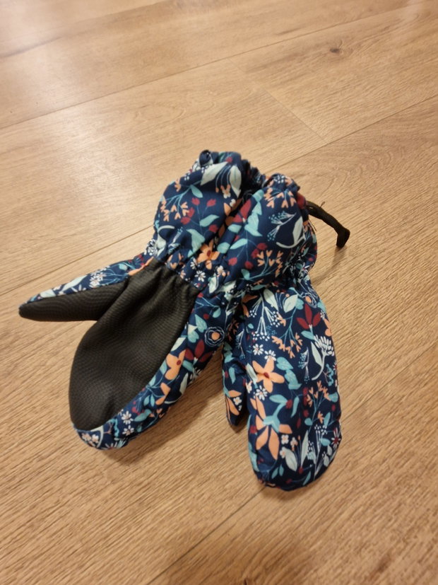 Handschuhe blumen 