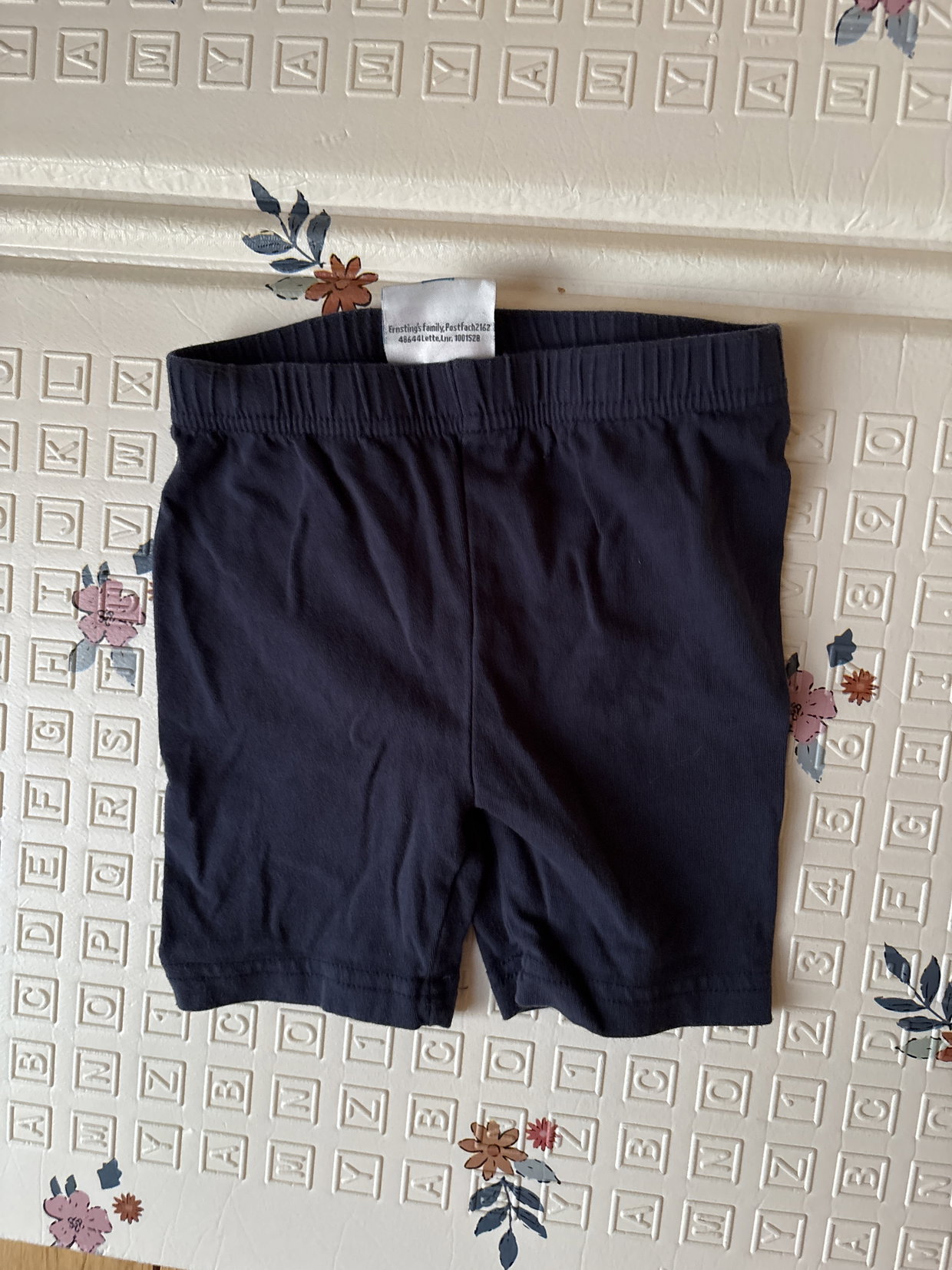 Kurze Hose blau 