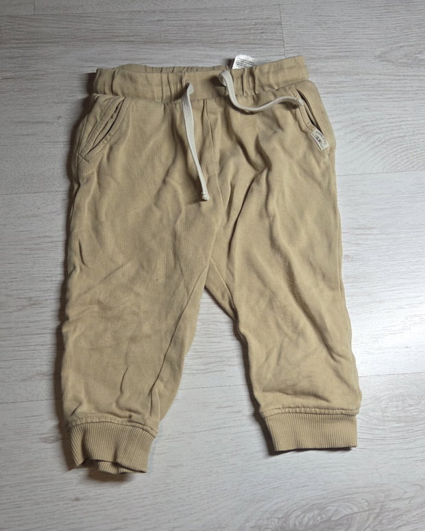 Jogginghose gelb