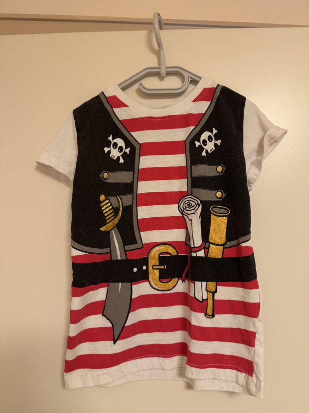 Piraten T Shirt Gr. 110