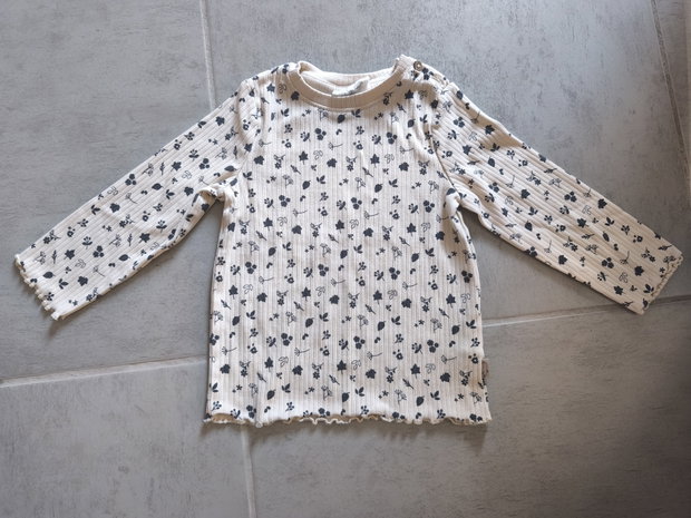 Pullover Creme mit schwarz NEU 