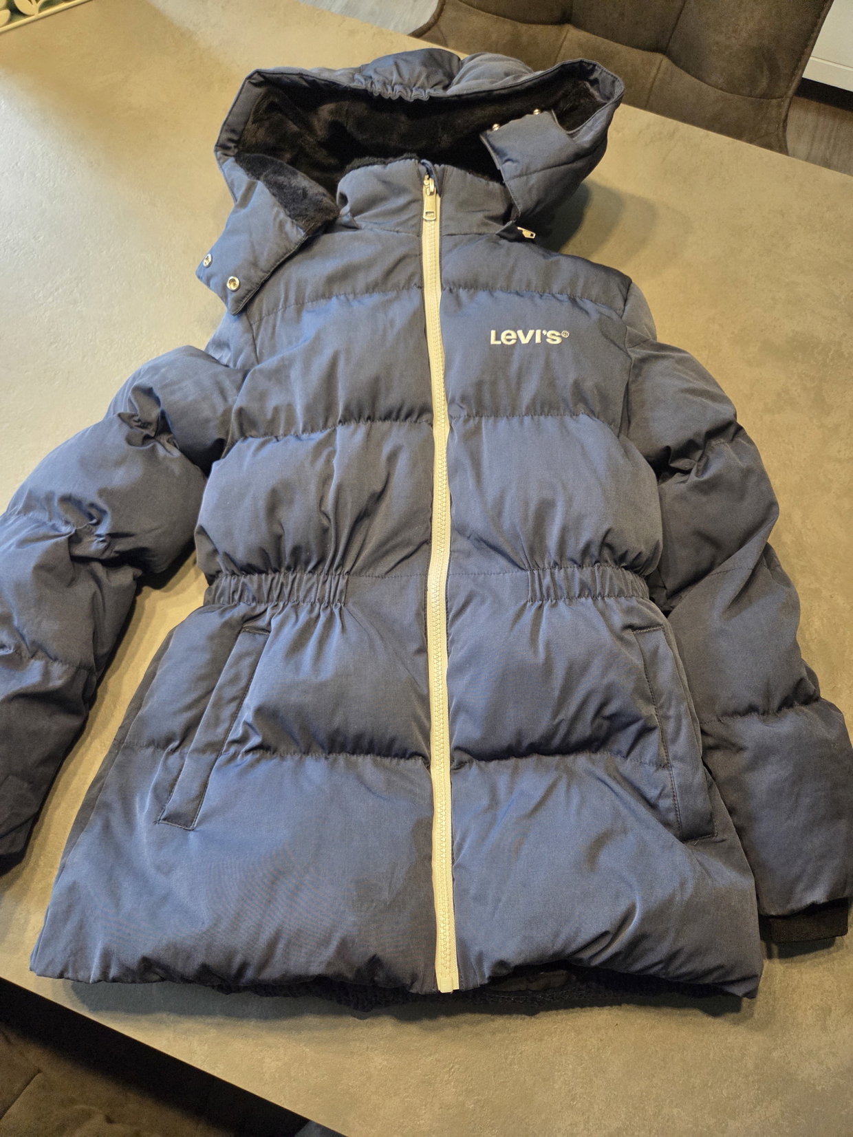 Levis Winterjacke Gr.140