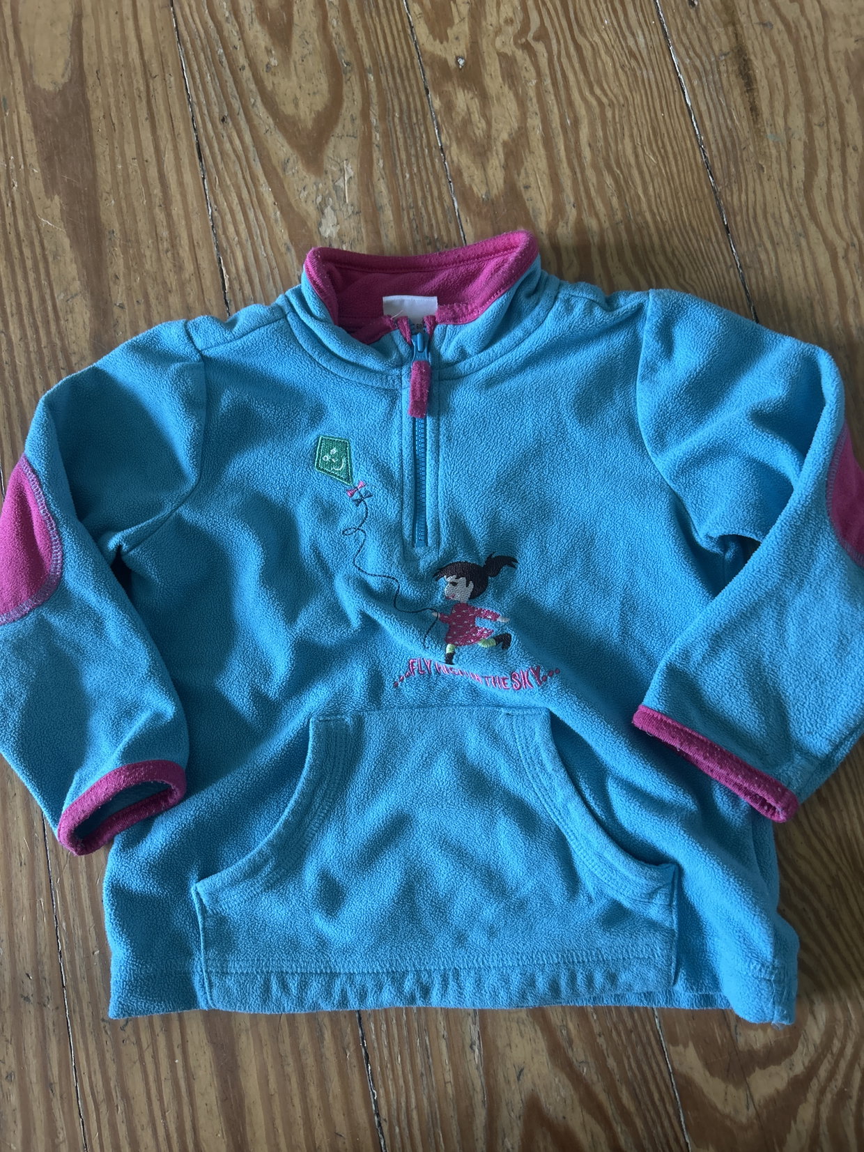 Fleecepulli Drachen