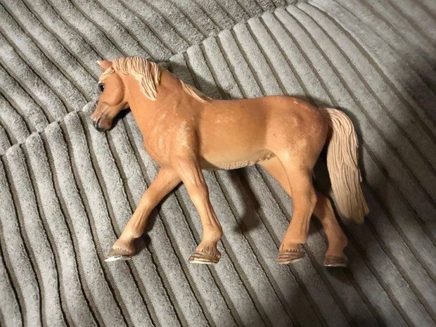 Schleich Pferd groß braun hell