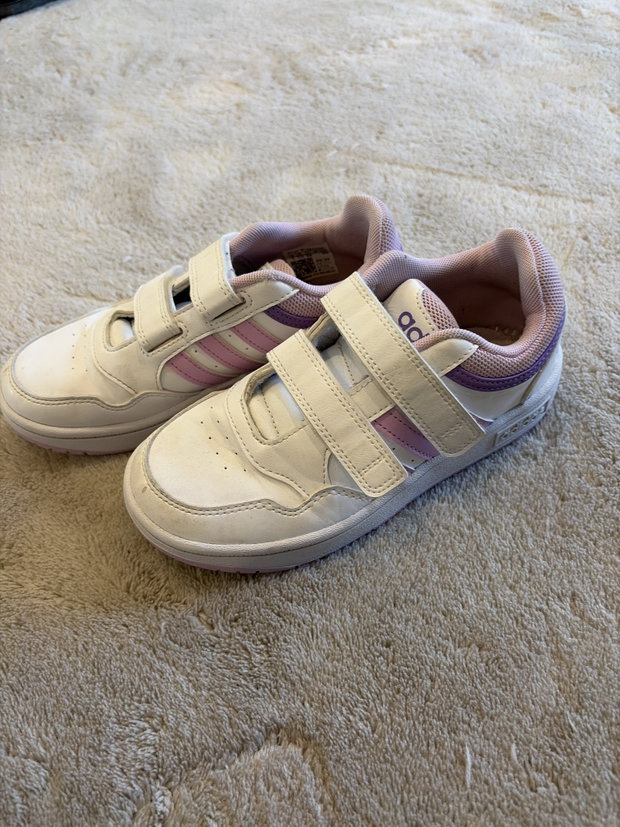 Adidas Turnschuhe
