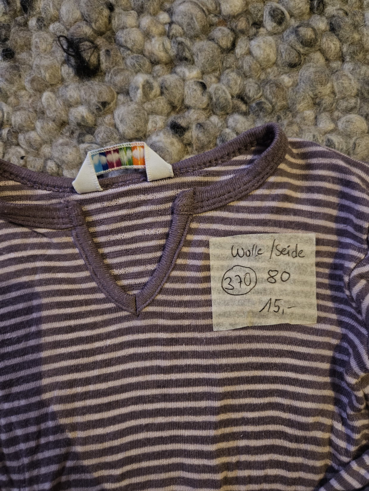 Wolle Seide Langarmshirt Joha Gr. 80 lila geringelt