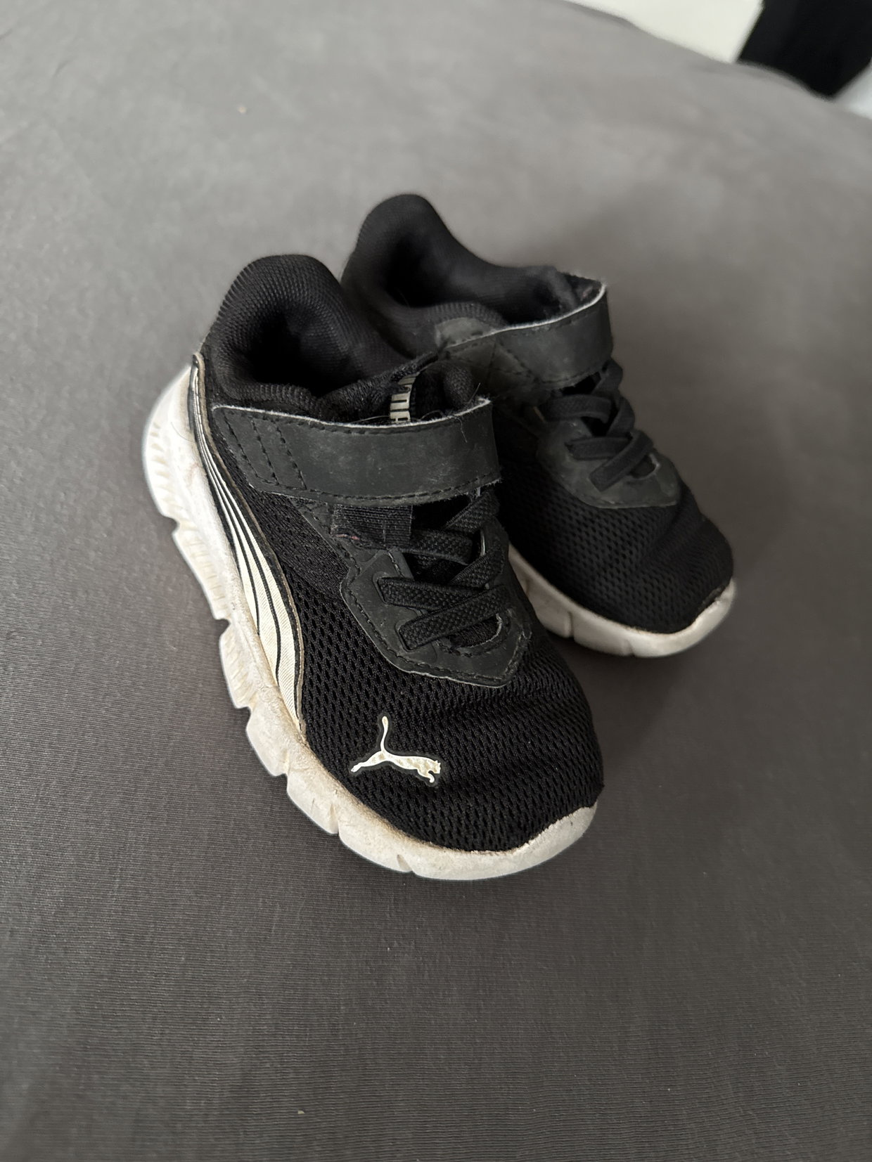 Puma Schuhe gr.24