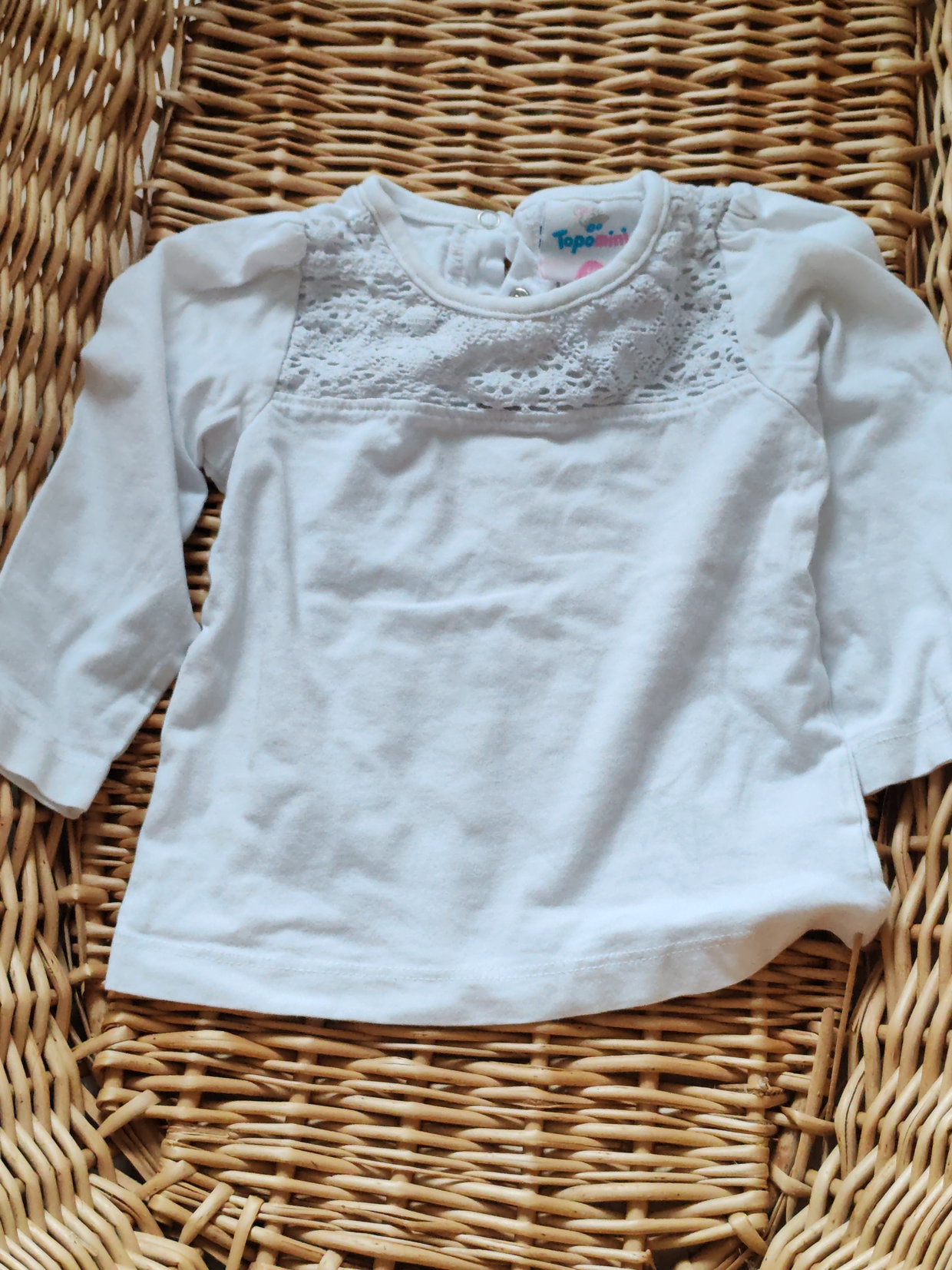 Langarmshirt weiß mit Spitze80