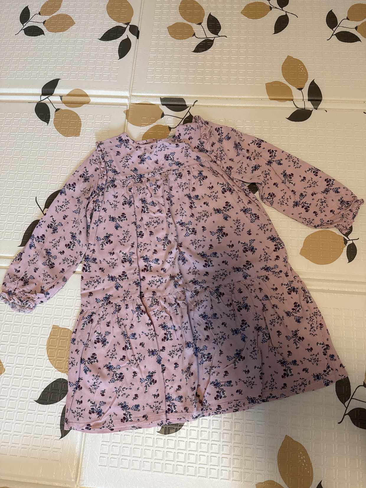 Blumenkleid Gr.104