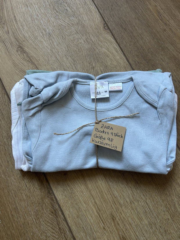 Zara Bodys kurzarm 98