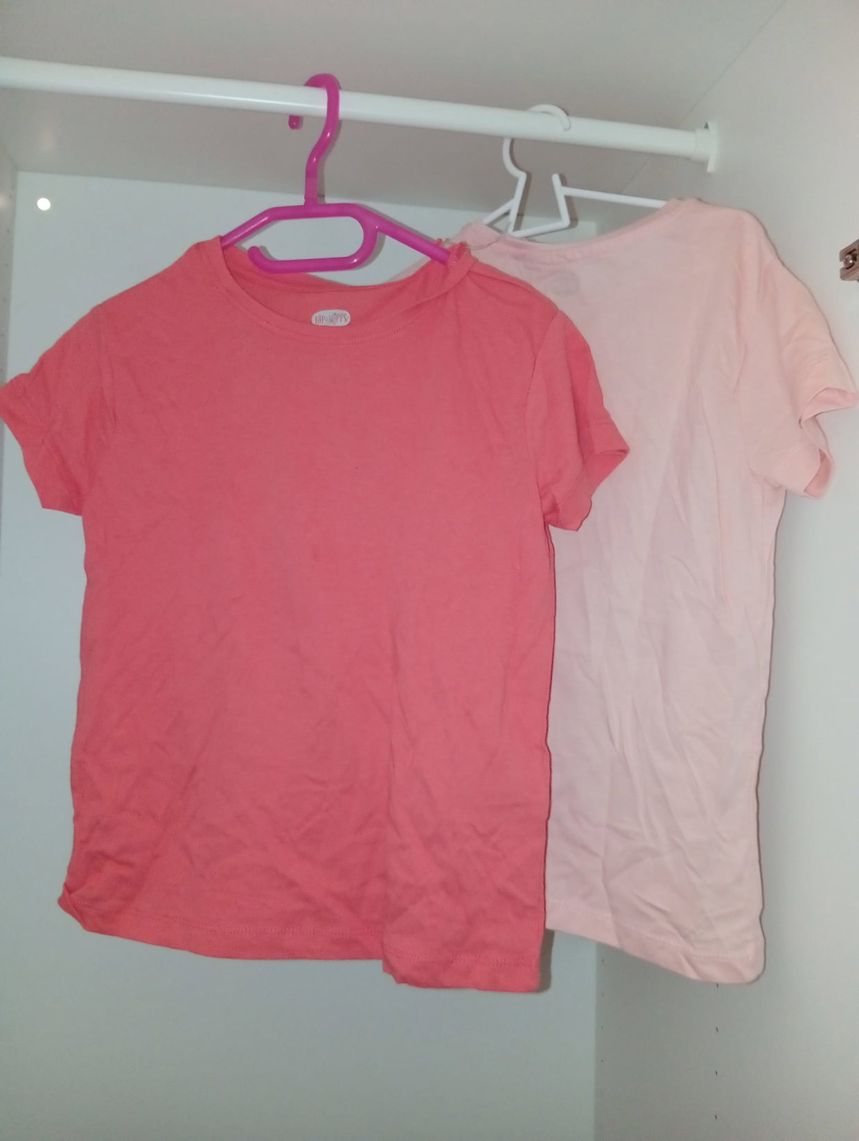 🌸 2 Mädchen-T-Shirts in Rosa & Pink – Gr. 134/140
