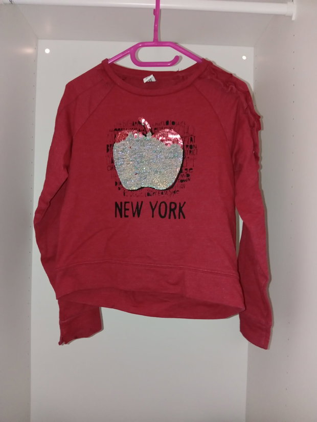 🍎 Roter Pullover mit Wende-Pailletten – Gr. 134/140
