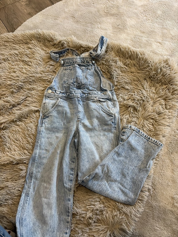 Latzhose 