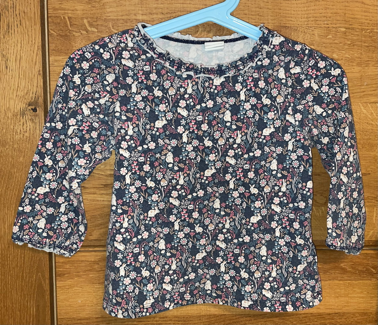 Langarmshirt, dünn, Gr. 86, Hasen