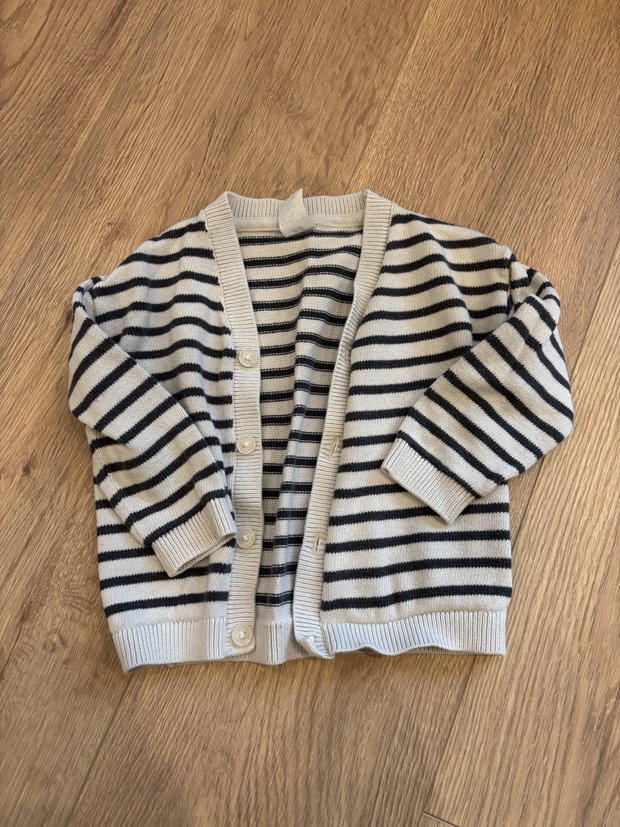 Strickjacke gestreift 