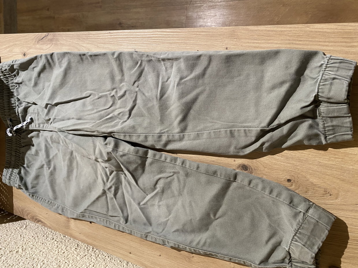 H&M Jogger Gr 110