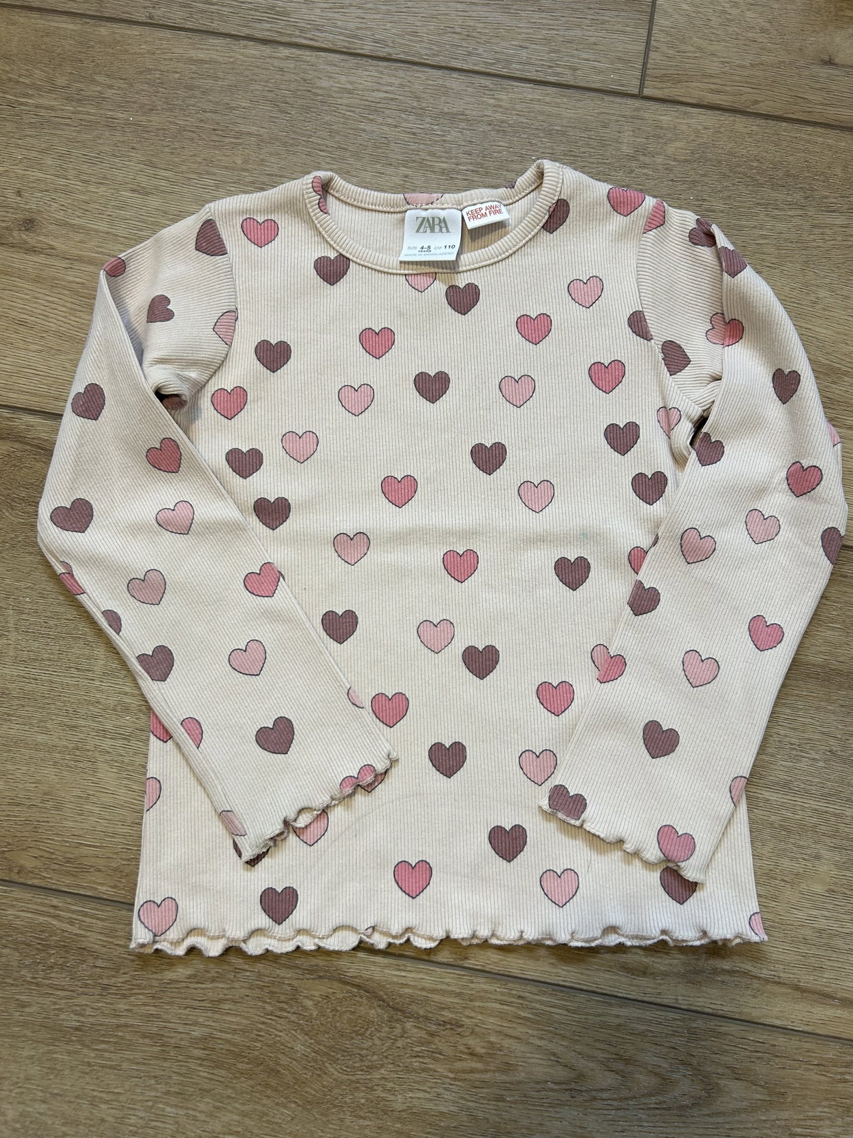 Zara Langarmshirt Herzen 110
