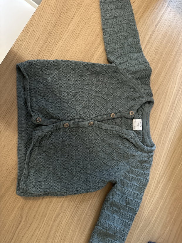 Grüne Strckjacke 