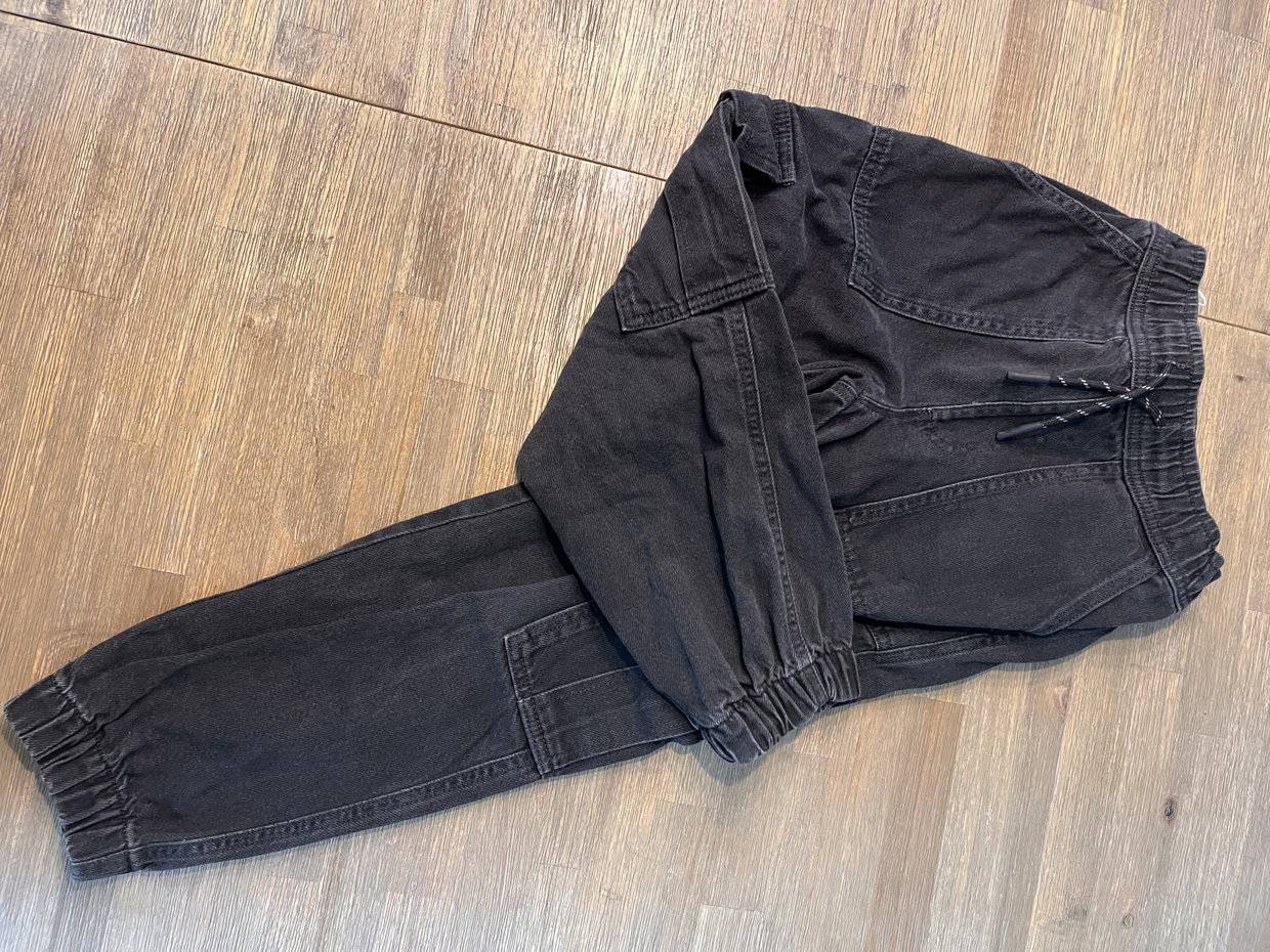 Jeans Gr. 128