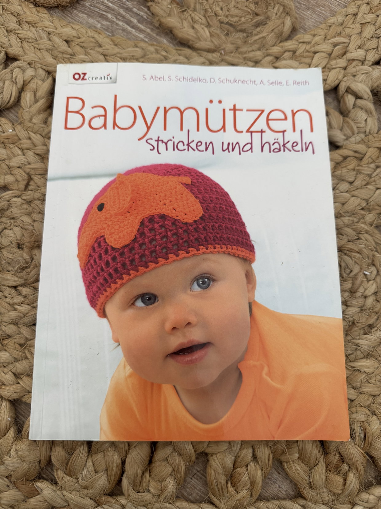  „Babymützen stricken und häkeln“