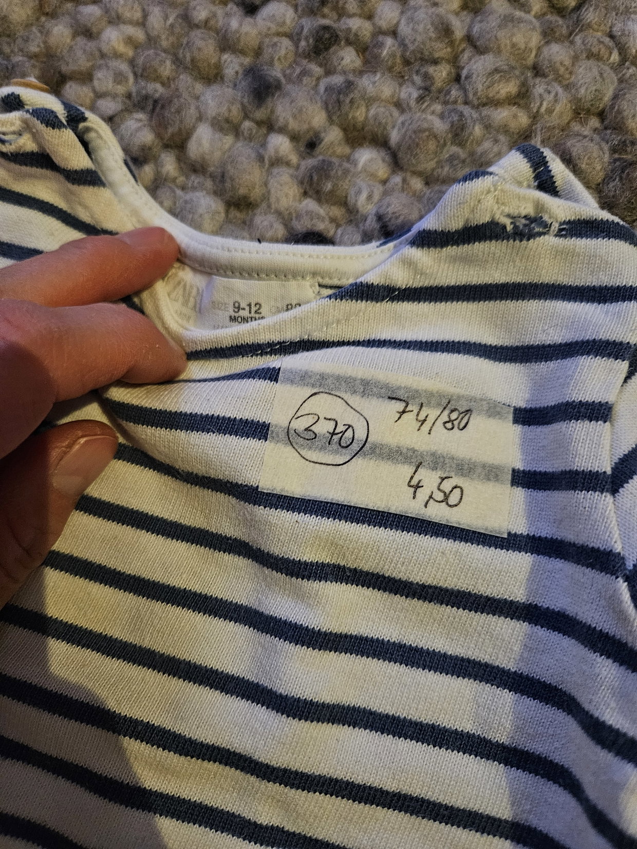 Zara Langarmshirt 74/80 wriß/schwarz gestreift