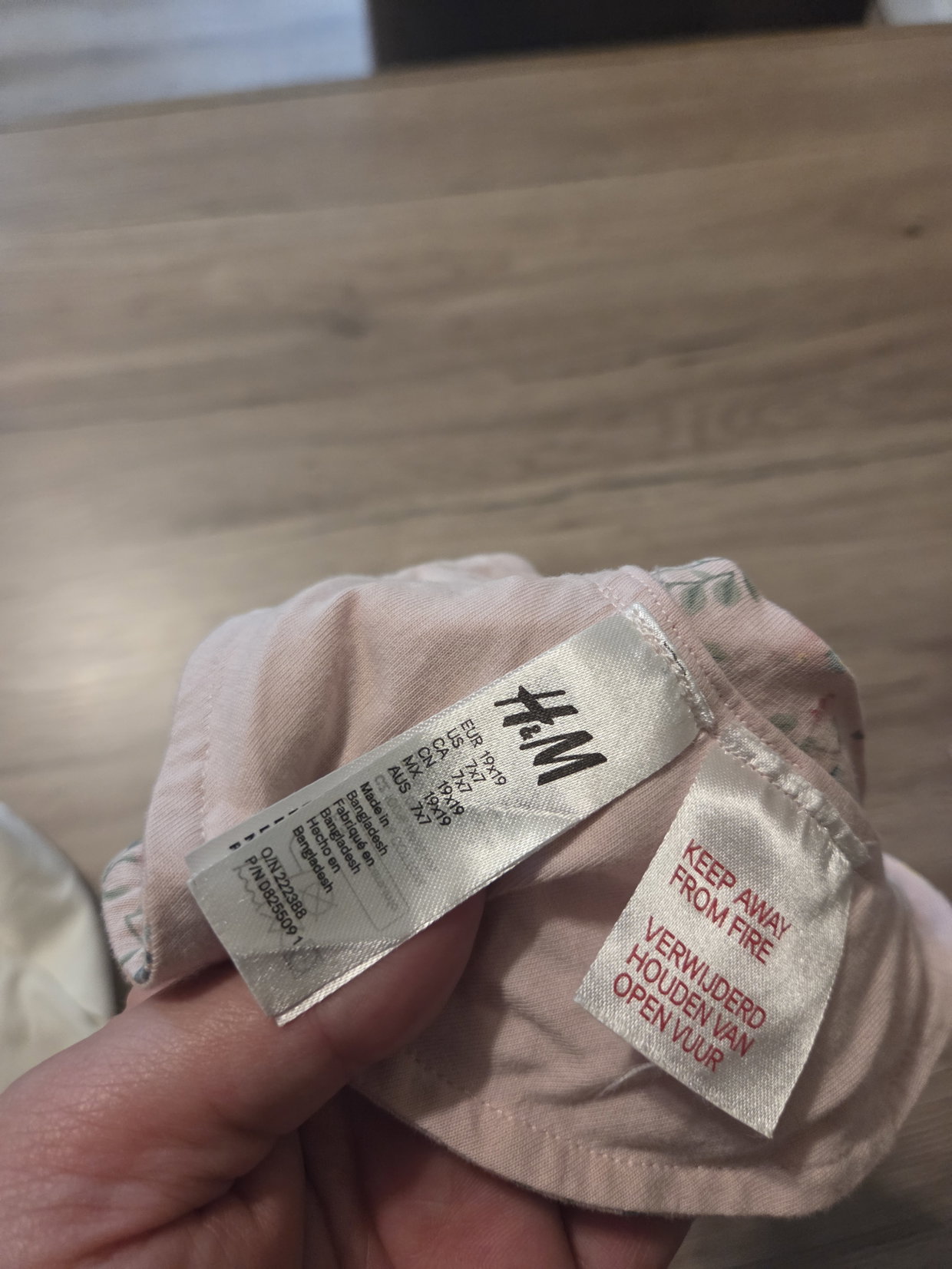 H&M Dreieckstuch rosa Blumen