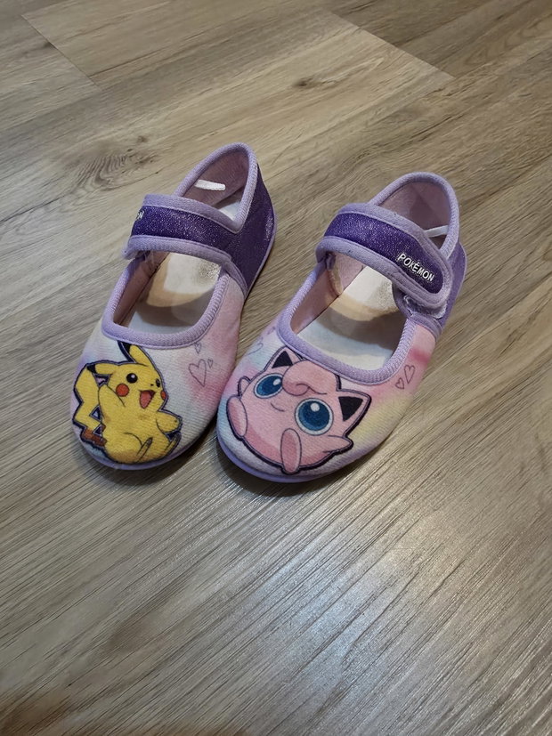 Pokemon Hausschuhe Gr 29