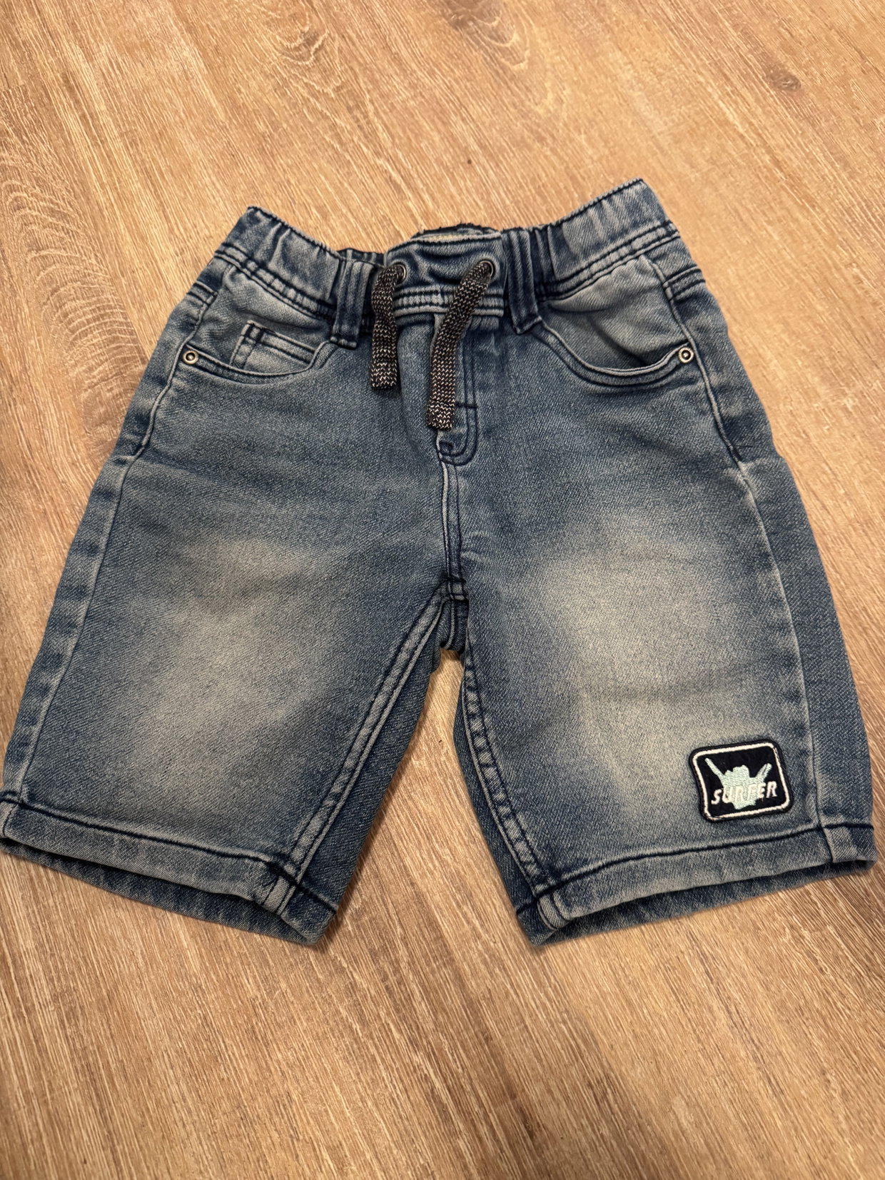 Kurze Jeanshose Gr. 128