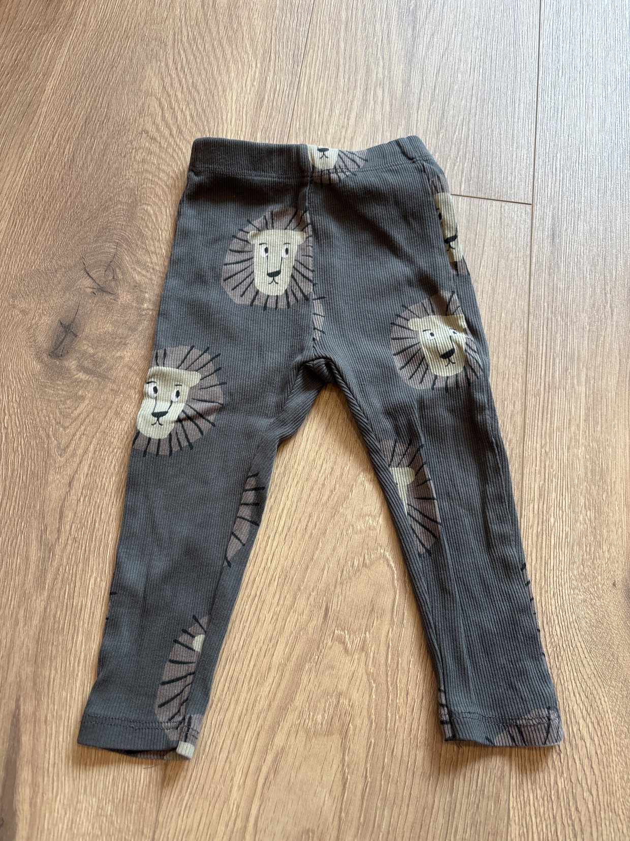Löwen Leggings 