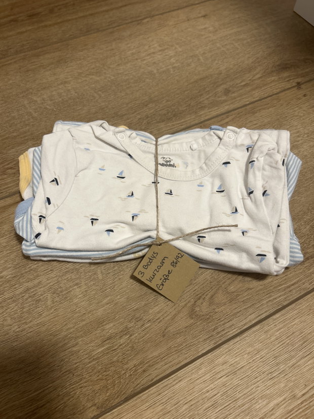 3 Bodys kurzarm 86/92