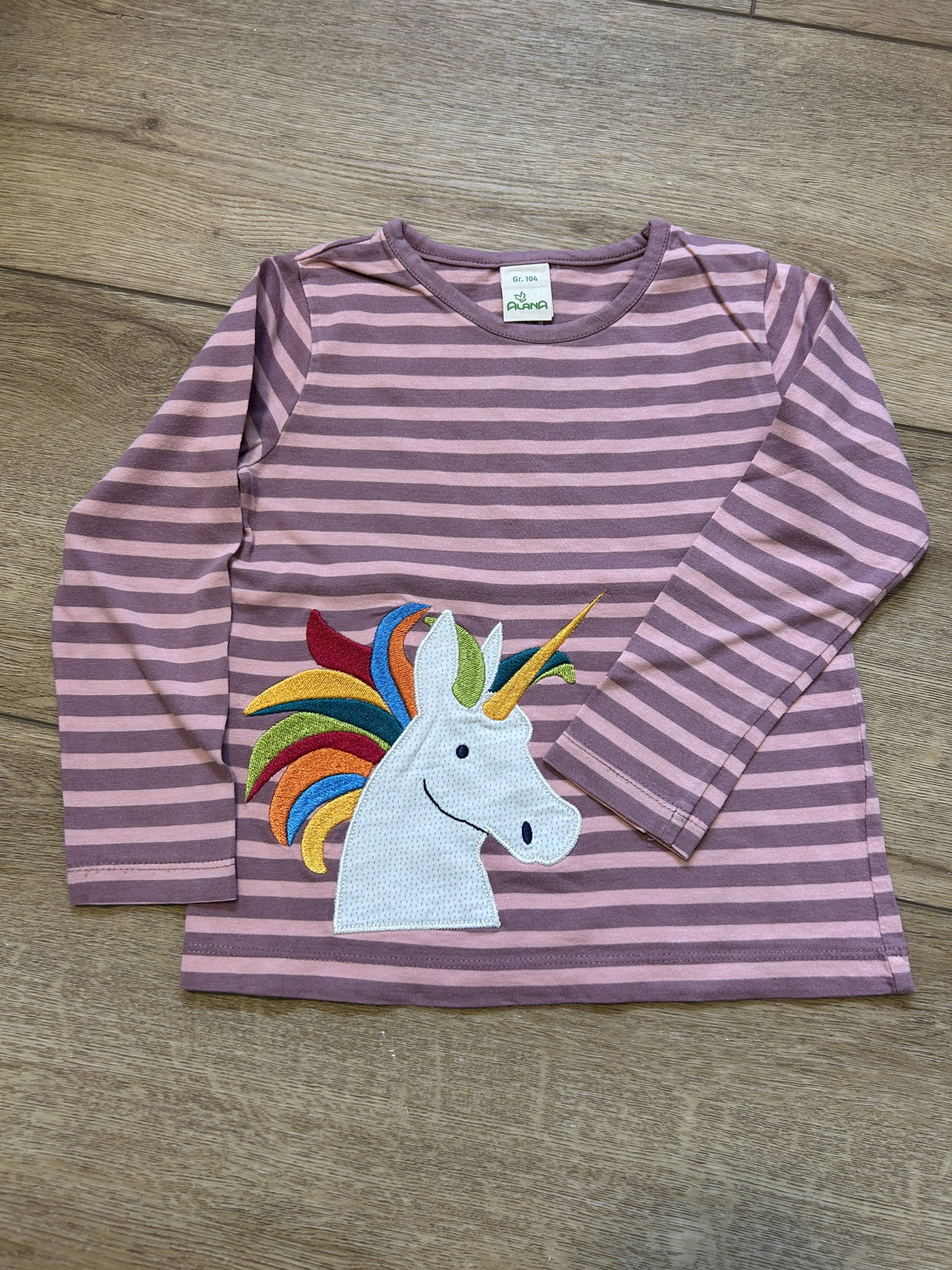Pullover Einhorn gestickt 104