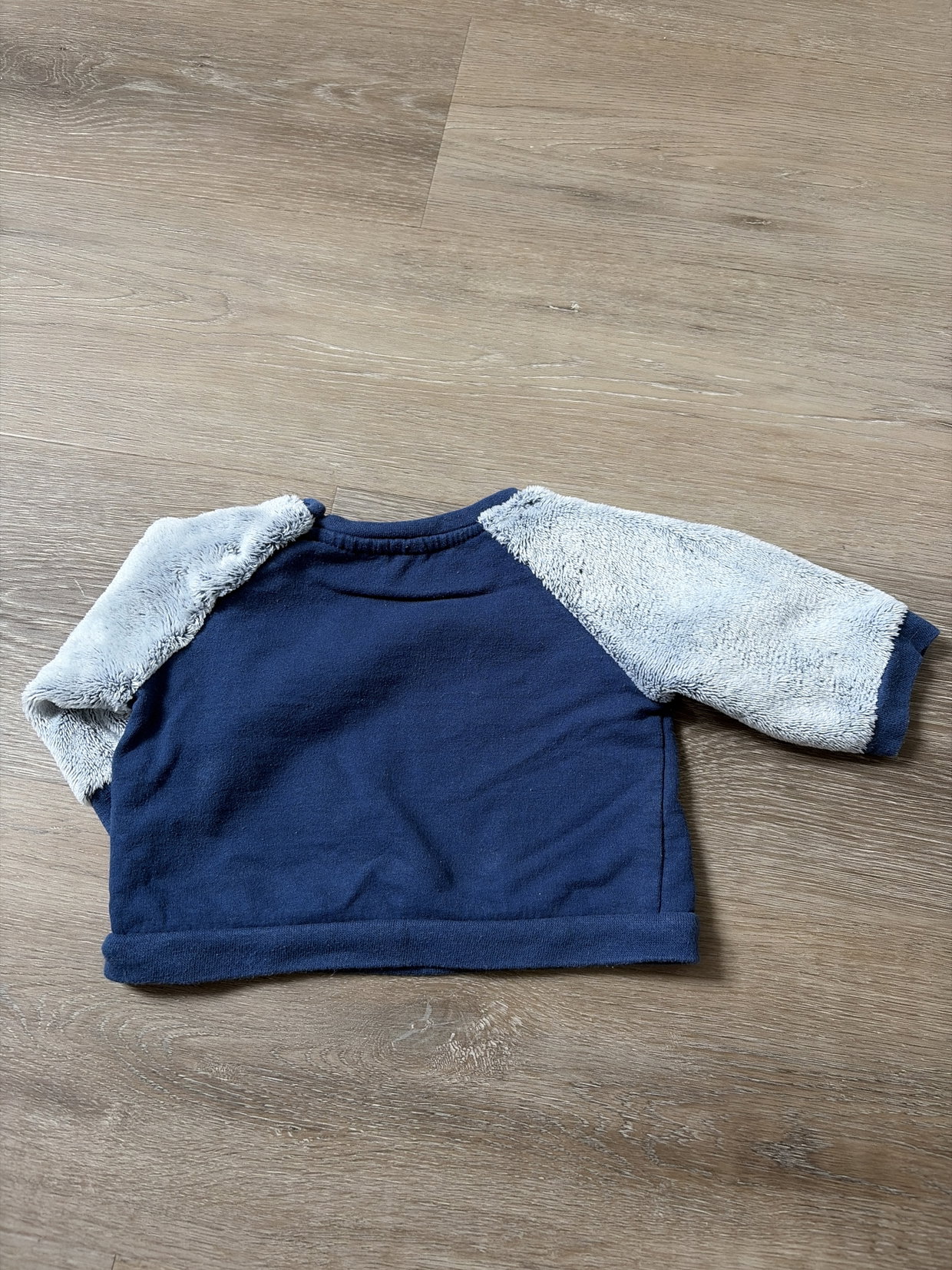 Bären Pullover in 62