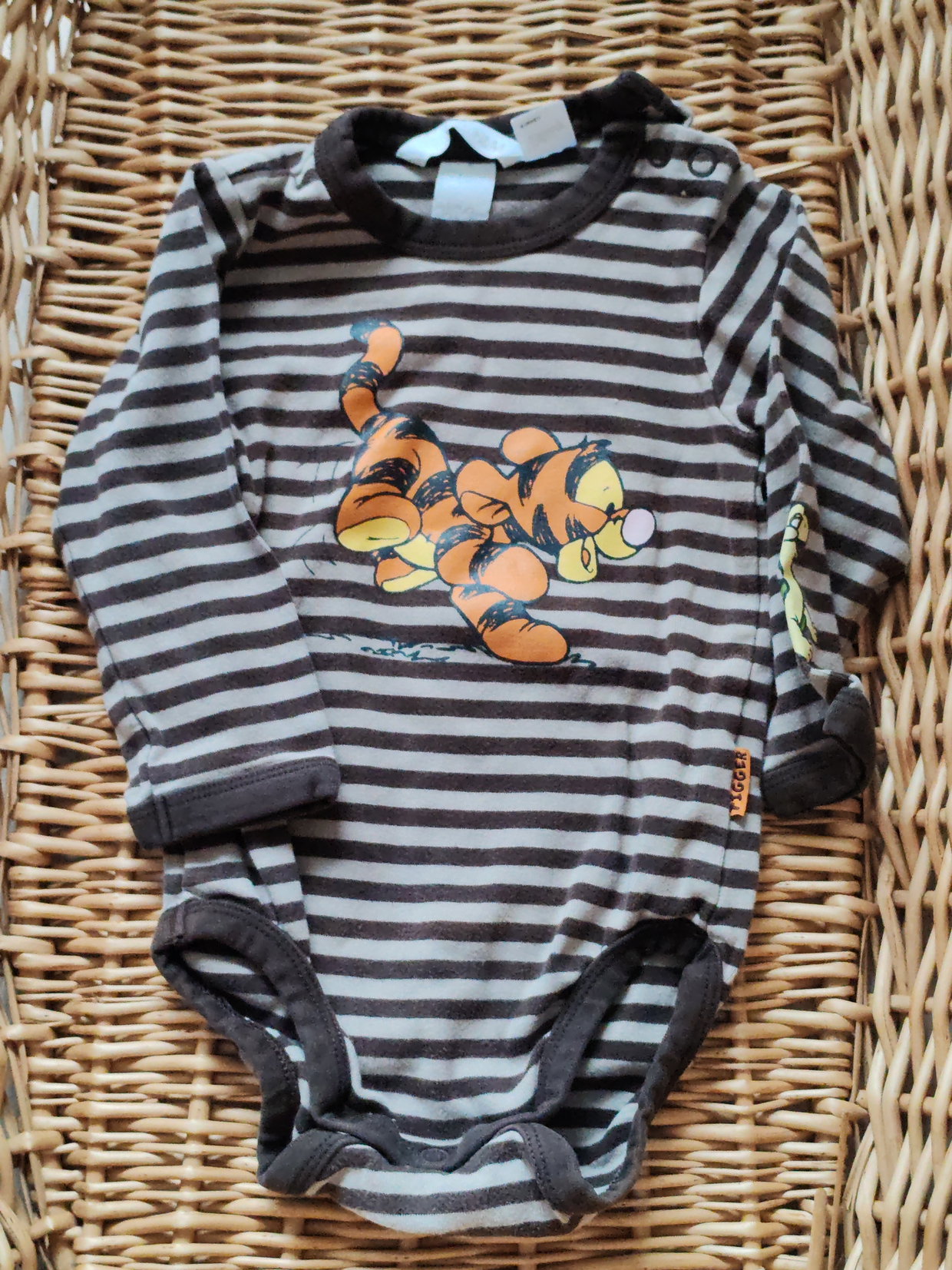 Disney Body Tigger braun gestreift 74