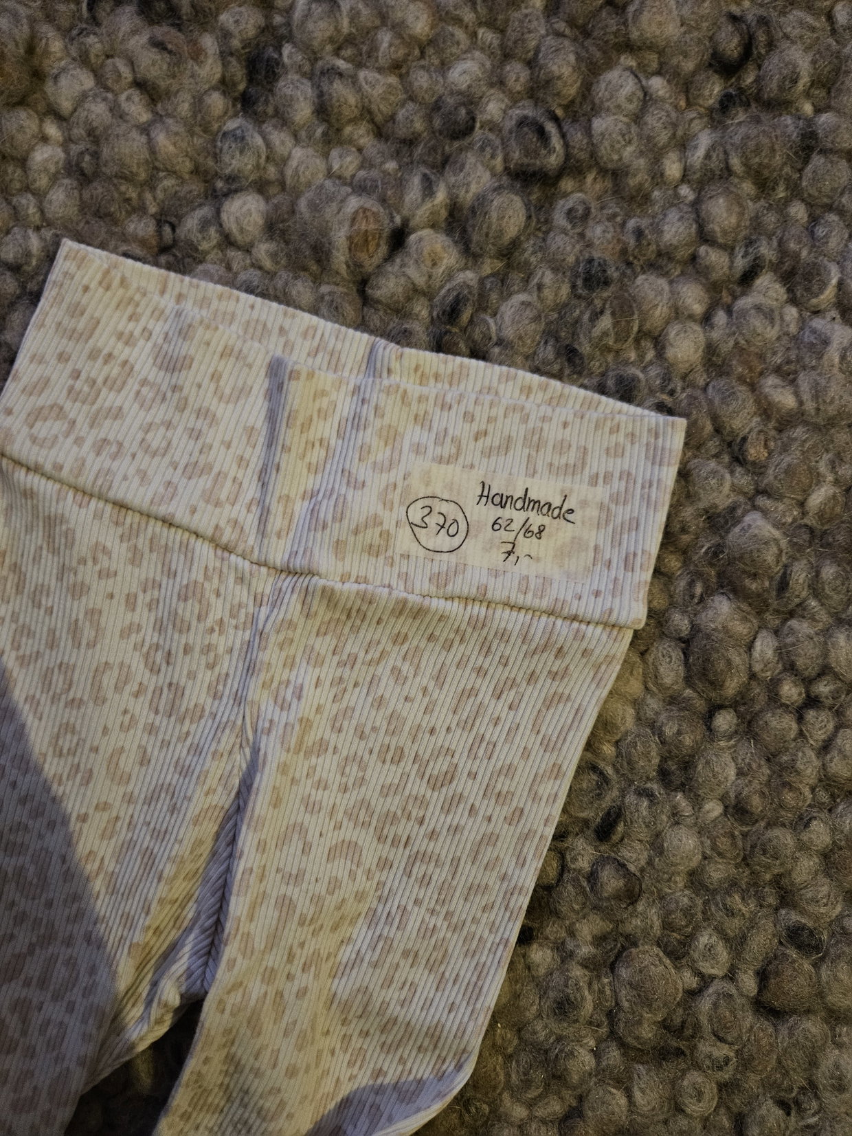 Leo Rippleggins blush 62/68 