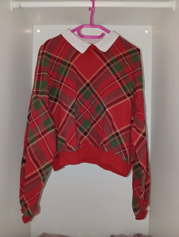 ❤️ Rot-kariertes Langarmshirt mit weißem Kragen – Gr. 146/152
